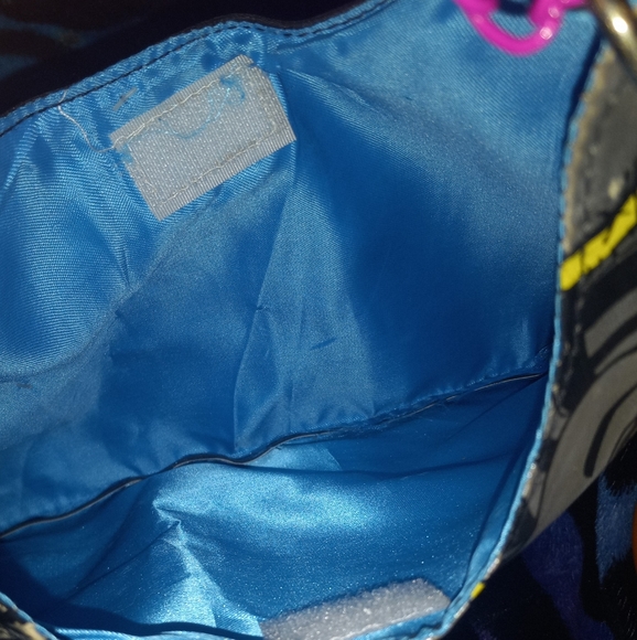 LAST CHANCE SALE ONLY $8 Metallic Monster High Purse w/Rhinestones blk & pink - Picture 6 of 10